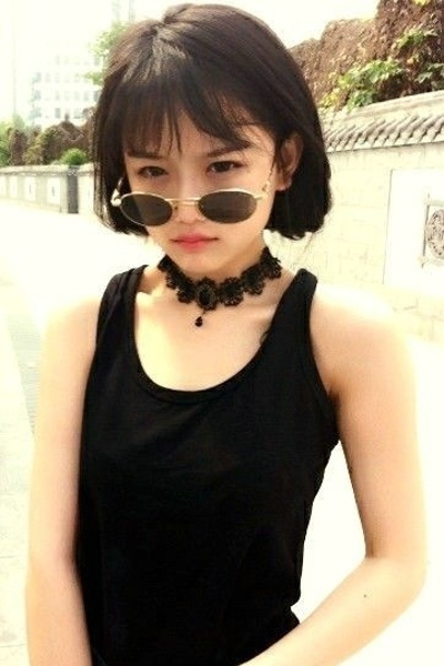 美女南笙文艺的生活私房照