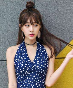 半梳丸子头女孩发型