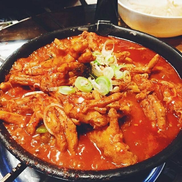 CHANG