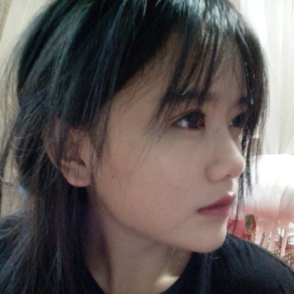 美女南笙文艺的生活私房照
