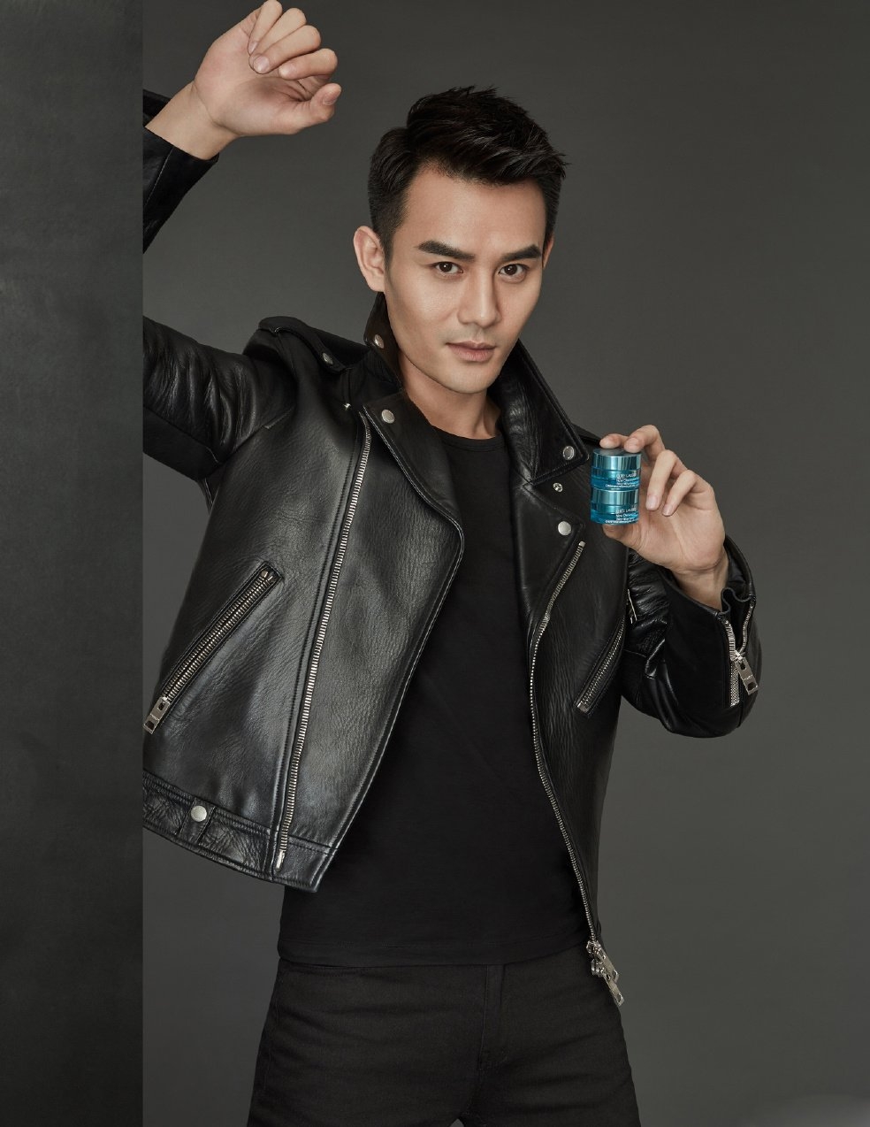 王凯时尚型男最帅图片_王凯2016个人最新帅气男演员高清写真图片大全