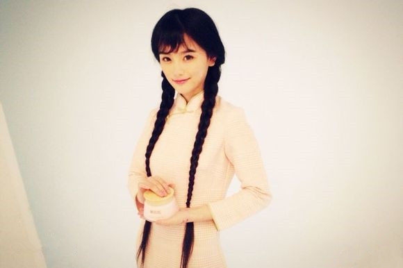 唯美南笙姑娘真实照片 真实素颜照见光死的南笙姑娘照片图片大全