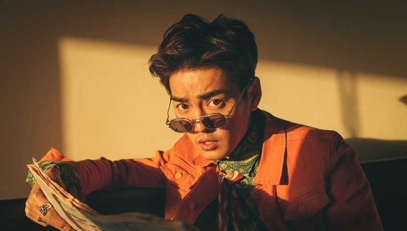 80后青年男演员 洪连城复古范儿写真图片