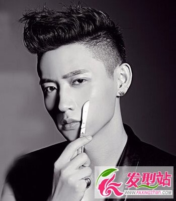 男星魏晨发型图片 示范男生潮流发型