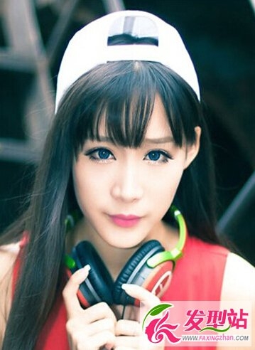 女神范飘逸的长直发 同样打动你的心