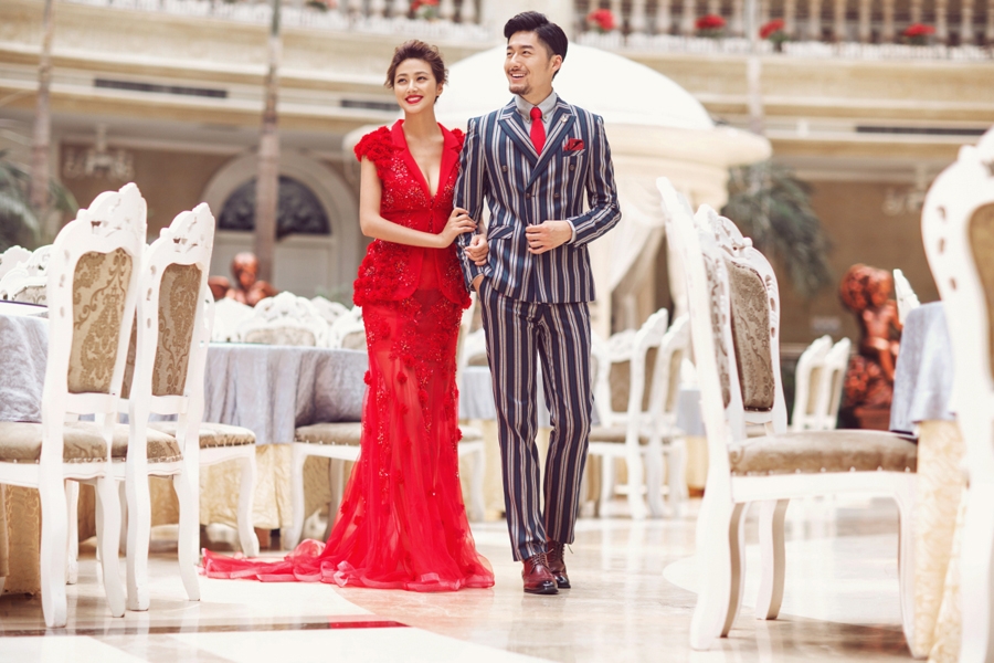 红色恋情 婚纱照