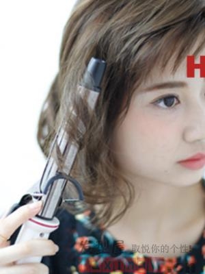 春季女生扎发发型步骤