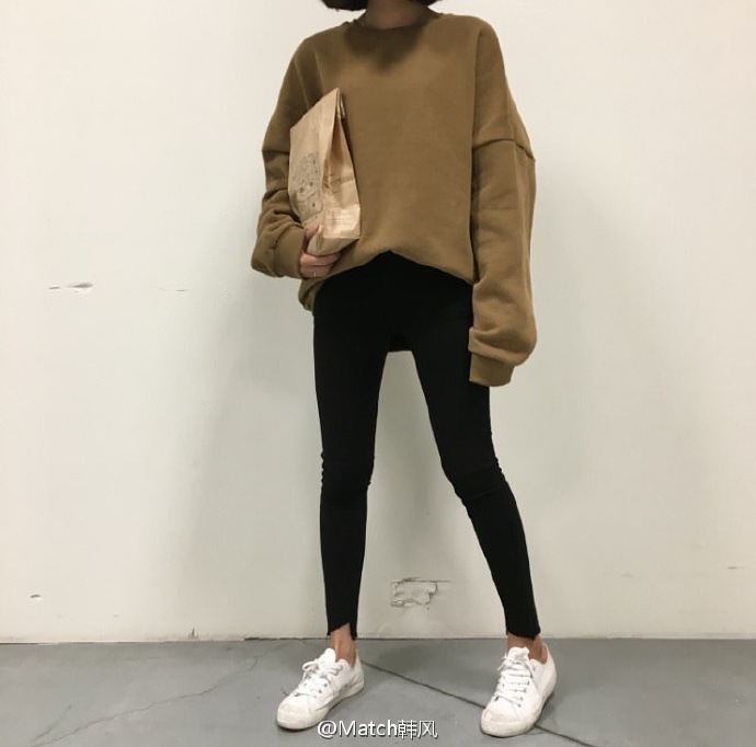 轻熟女冬日出街搭配