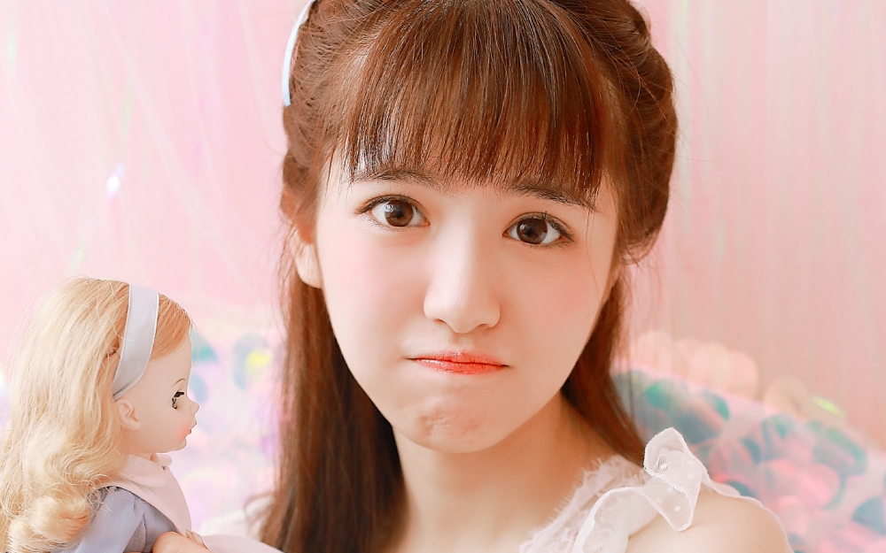 粉红少女可爱治愈系唯美高清壁纸