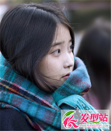适合额头短小女生的中分气质发型 自信性感的标志