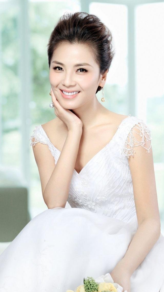 明星美女刘涛性感写真iPhone 5S手机壁纸