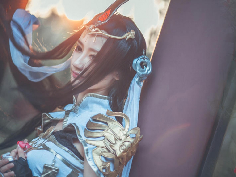 美女cos剑侠情缘网咯版三古风写真壁纸