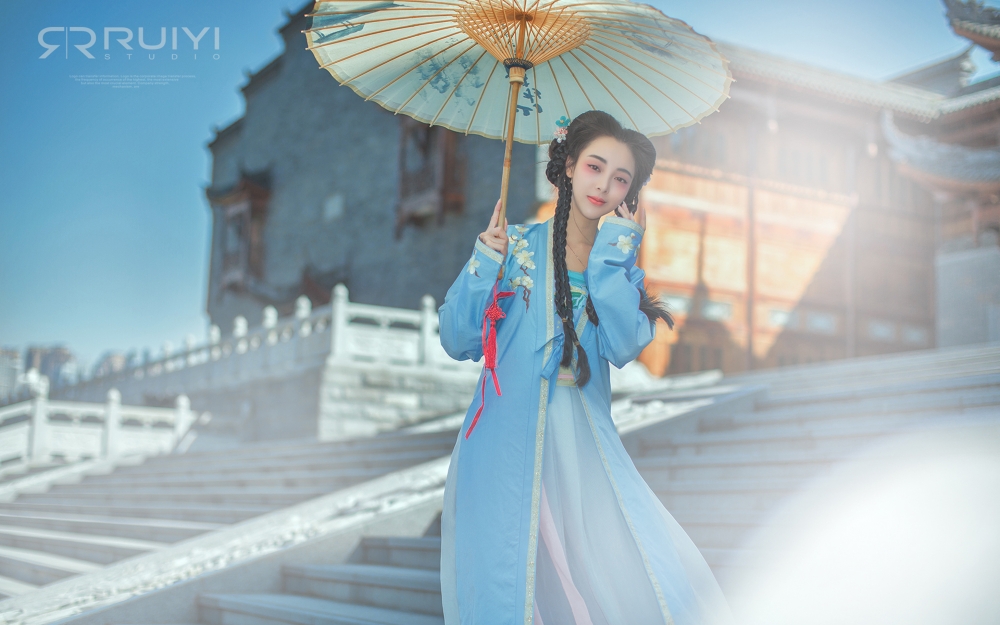 双马尾汉服小美女唯美户外写真电脑高清桌面壁纸