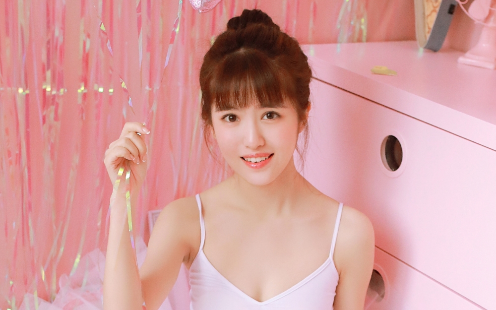 粉红少女可爱治愈系唯美高清壁纸