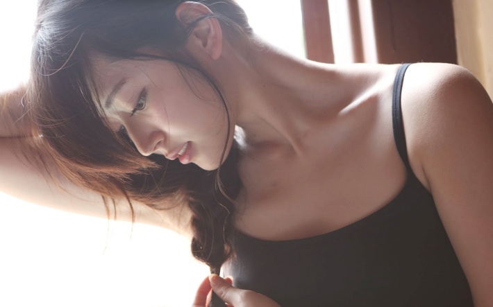 日本性感美女图片电脑壁纸
