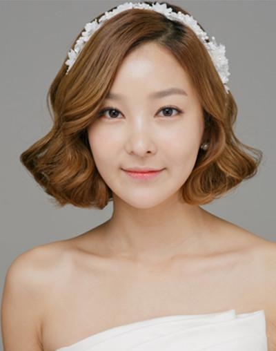 韩式短发新娘造型设计  时尚美腻动人