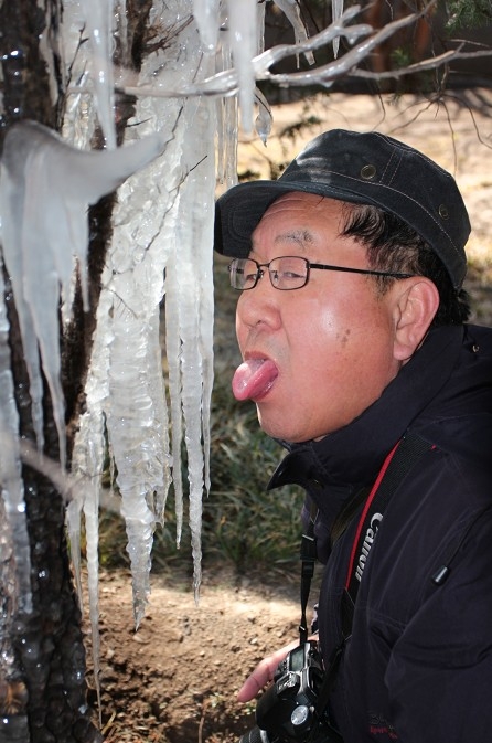 胆大的大帅敢做在大炮上过瘾