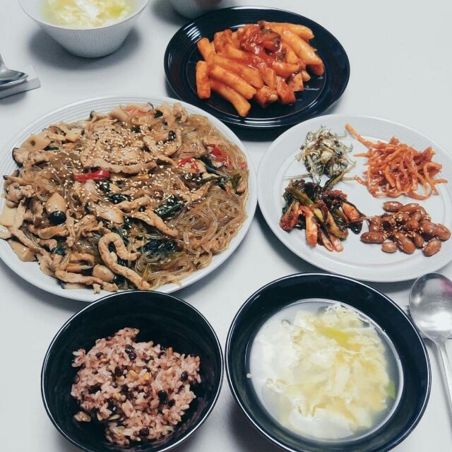 陈词：幸福不是每天的情话和礼物.而是一日三餐都有你