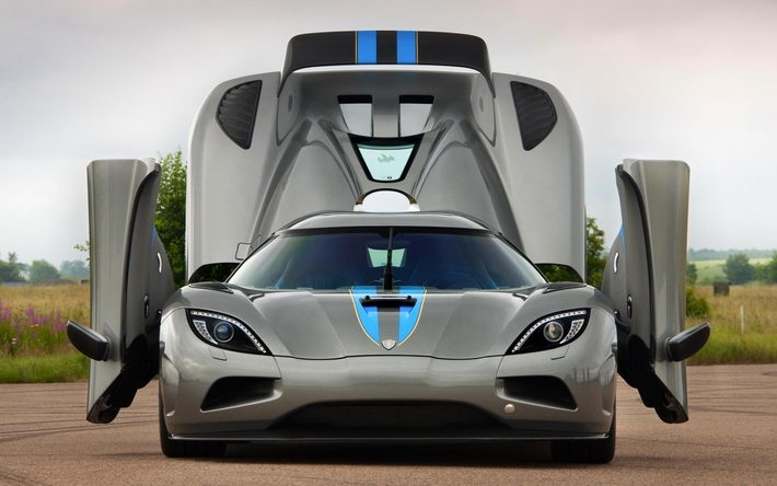 幽灵超跑Koenigsegg桌面壁纸