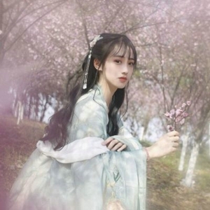 前世今生遇见你 古装小清新美女qq头像