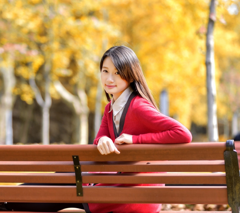 精选清纯可爱毛衣少女美丽萝莉学生妹手机壁纸下载