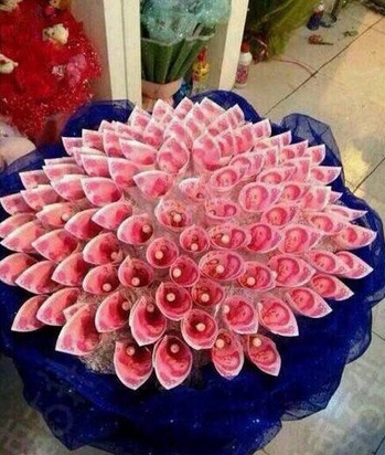 七夕送钞票捧花才是真爱？