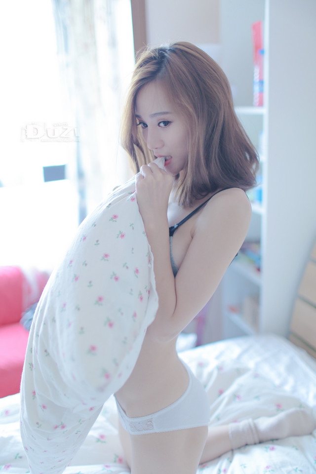 清纯唯美私房日系写真手机壁纸下载