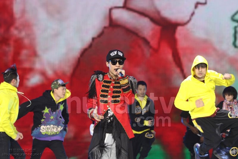 魏晨2013小年夜