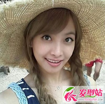 女生可爱的编发造型设计 时尚美美的发型不要错过