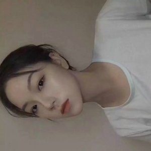 后来她一个人哭了好久 个性小女生微信头像