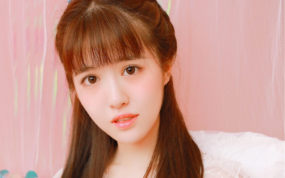 粉红少女可爱治愈系唯美高清壁纸
