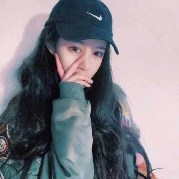 转身离开就走，不会回头，你会很酷
