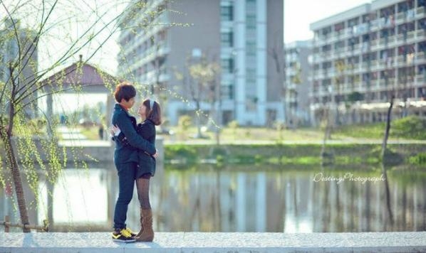 你若一直在、我便一直爱