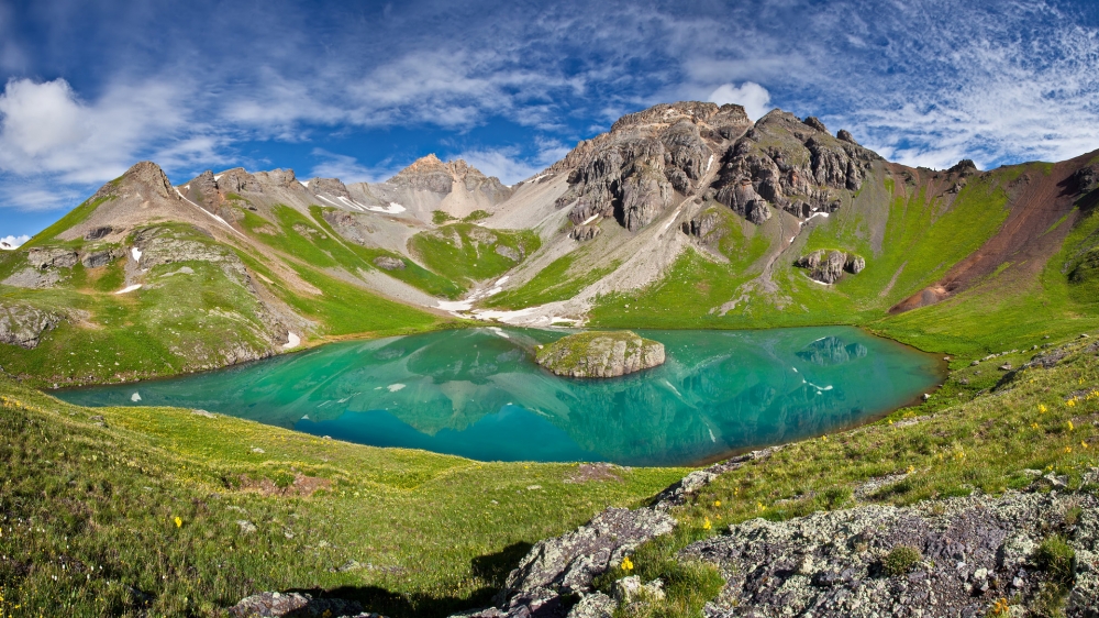 高山湖泊风光美景壁纸