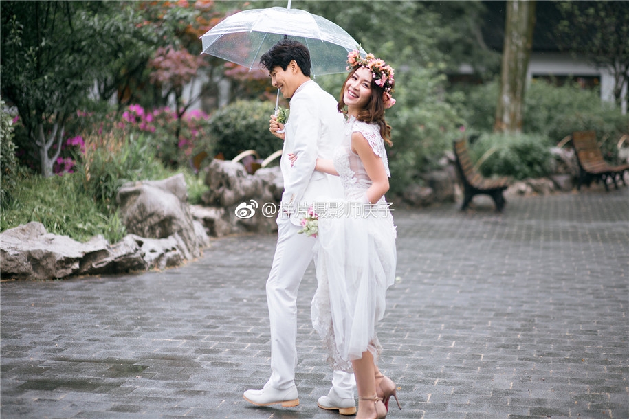 夏有繁花 婚纱照