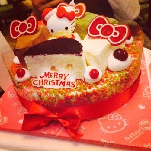卡哇伊hello kitty造型蛋糕唯美图片