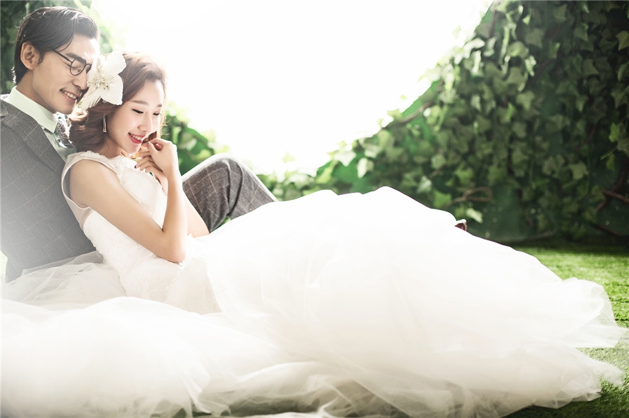 绿意浓浓 婚纱照