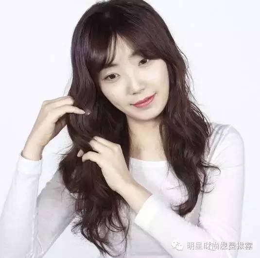 卷发这样打理可以持续大半年  你造吗？