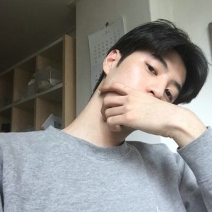 男神般的帅气  小清新清纯小帅哥男生头像
