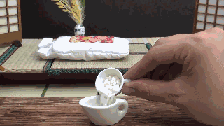 日德脑洞合体！13年研制的迷你微缩美食 逼死吃货！