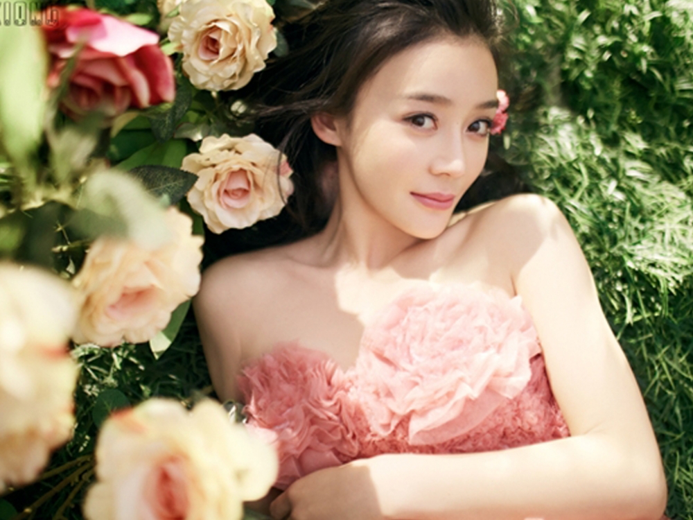 袁姗姗花美人写真
