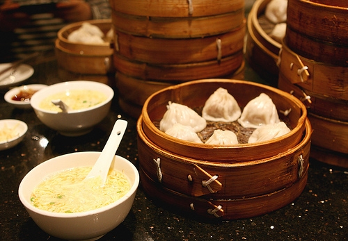 闲暇时光我们一起去尝尝包子饺子小点心