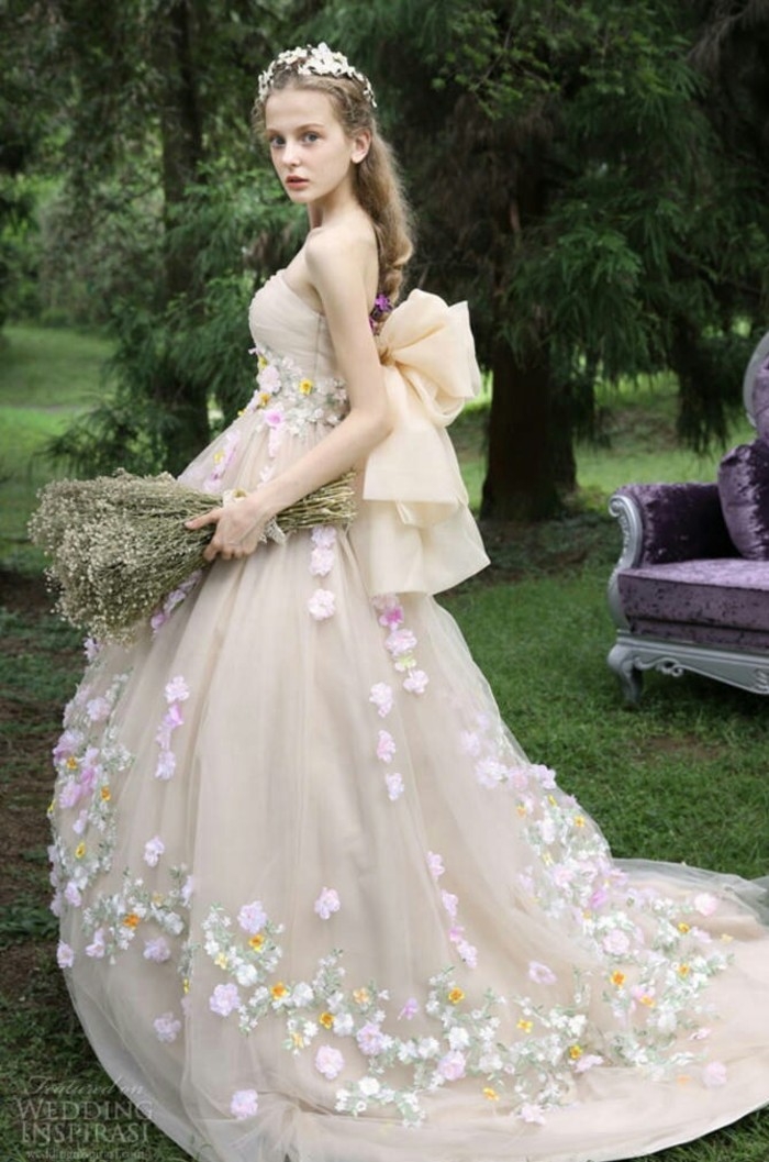 江山如画，怎诋你婚纱如花