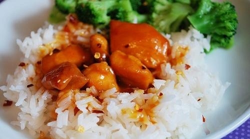 米饭也诱人 吃货晒出的各式肥肉午餐