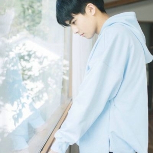 男神般的帅气  小清新清纯小帅哥男生头像