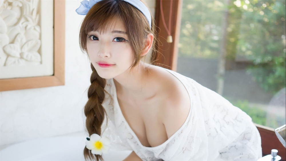 甜美性感美女美腿诱人电脑壁纸图片