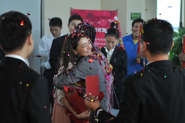 黄海波高圆圆唯美甜蜜剧照图片