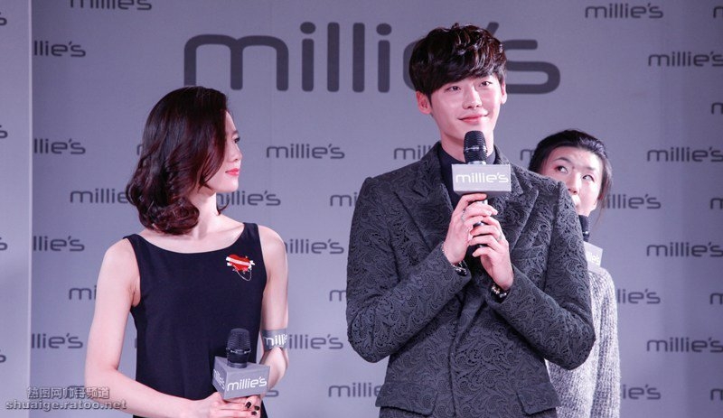 李钟硕演过的电视剧，李钟硕出席北京春夏时装秀