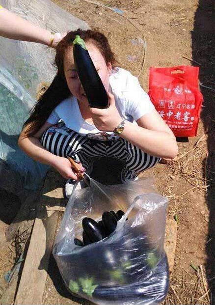 妹子今晚有得爽了