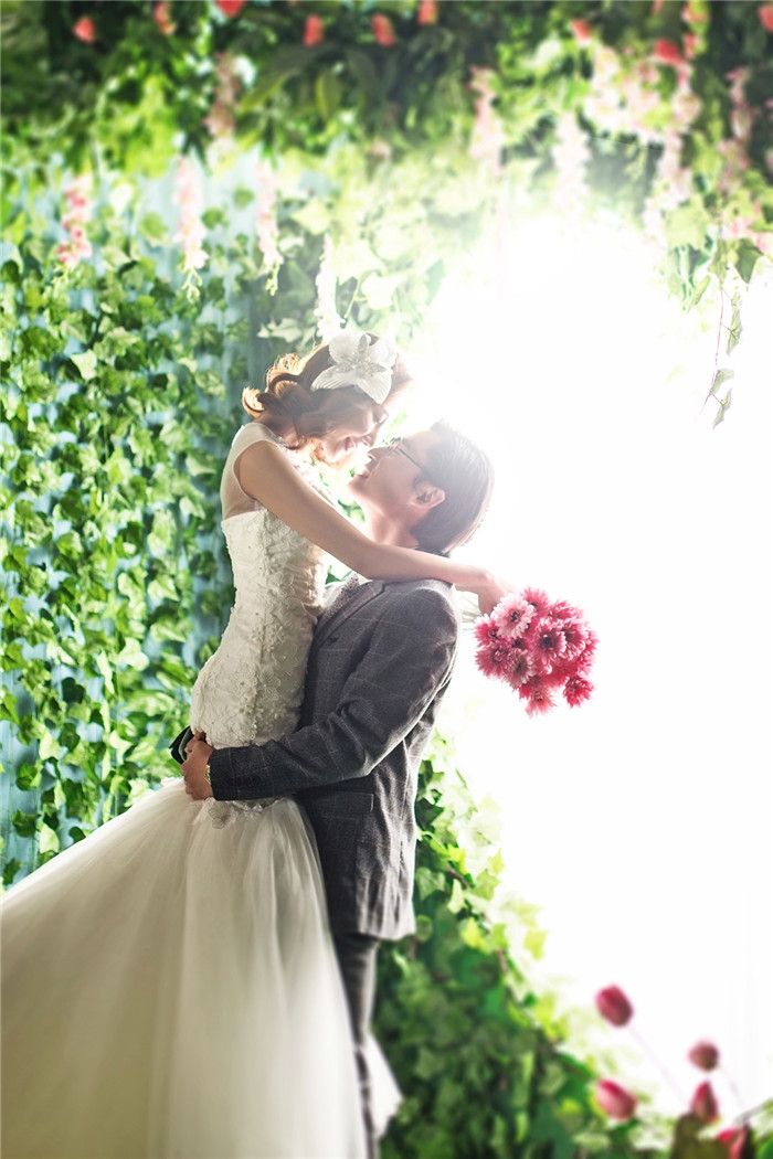 绿意浓浓 婚纱照